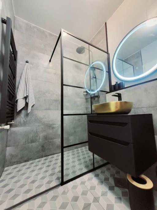 Appartamento Urban Oasis: Stylish Retreat Zagabria Esterno foto