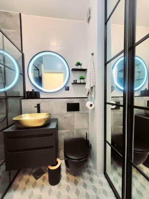 Appartamento Urban Oasis: Stylish Retreat Zagabria Esterno foto